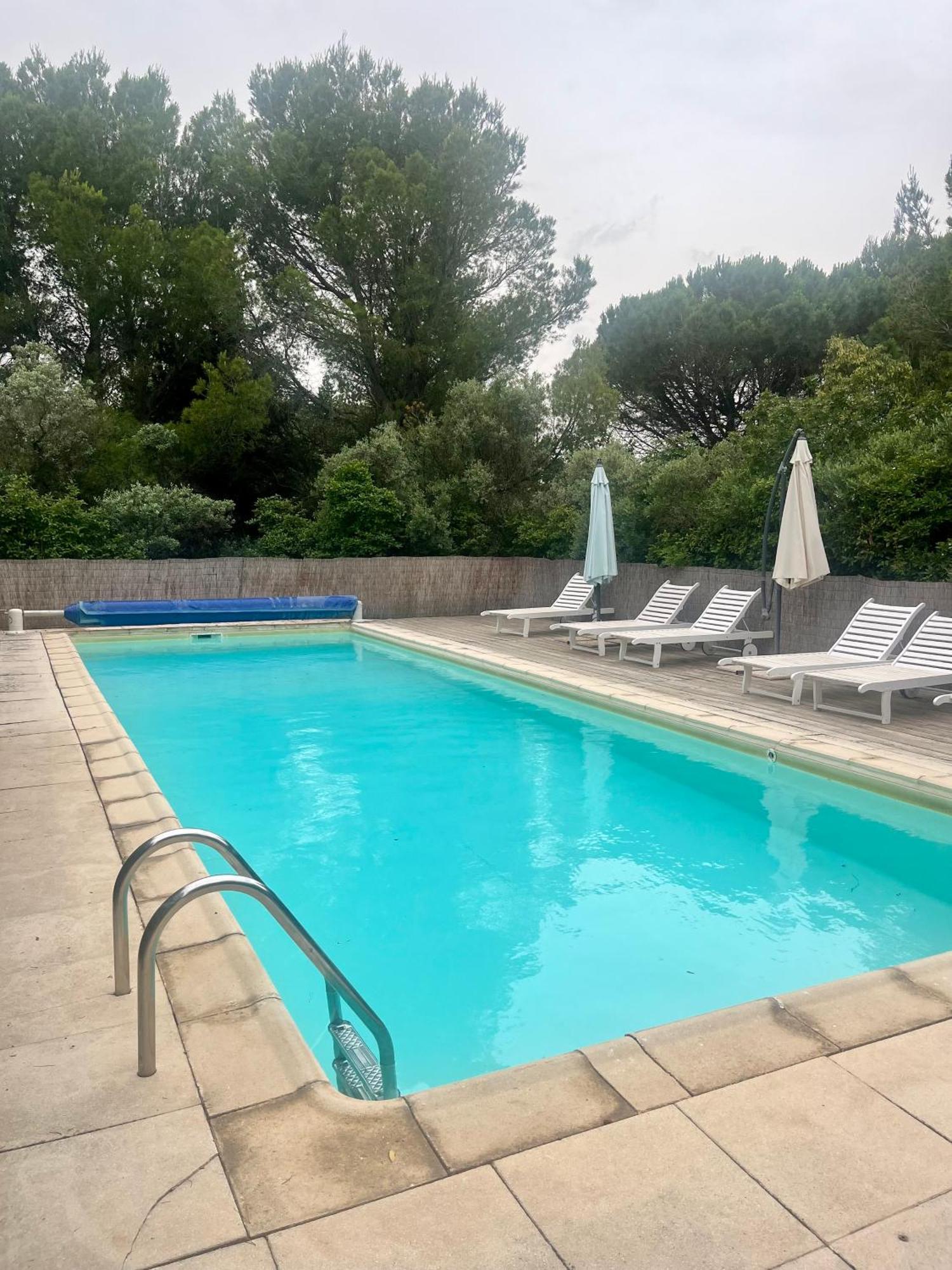 Les Calades - Piscine, Parc, Parking Villa Arles Exteriör bild